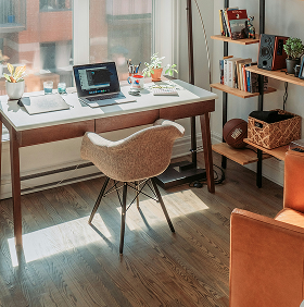 michael-descharles-1f_lBHJvY7c-unsplash 1